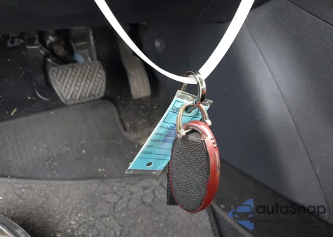 2017 Nissan Sentra Sr z USA, uszkodzony, nr VIN 3N1AB7AP2HY331735